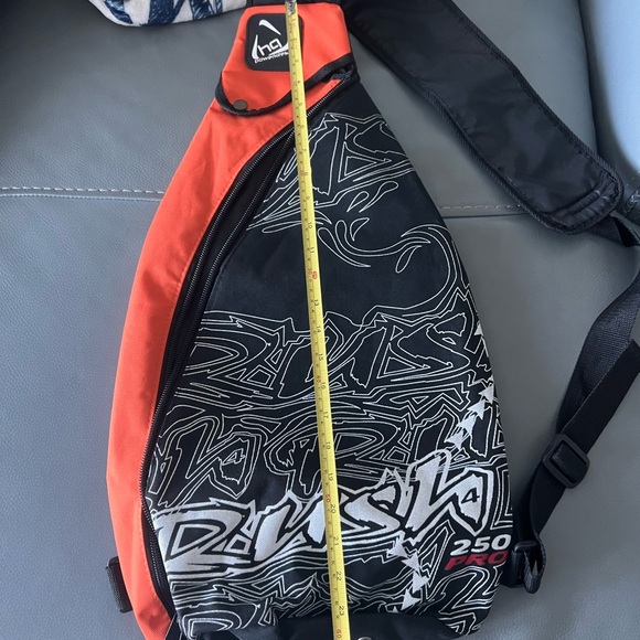 RISH IV PRO 250 R2F KITEBOARDING SLING BAG- NEW - Picture 6 of 8